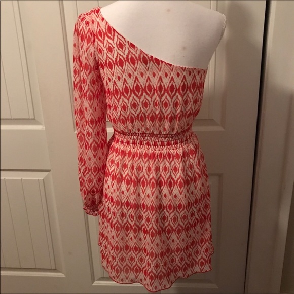 {KATE SPADE} ONE SHOULDER DRESS - Picture 2 of 5